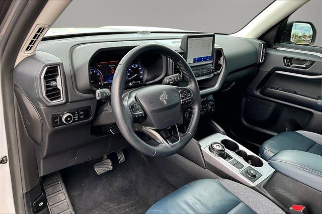 Certified 2023 Ford Bronco Sport Outer Banks AWD/4WD image 17
