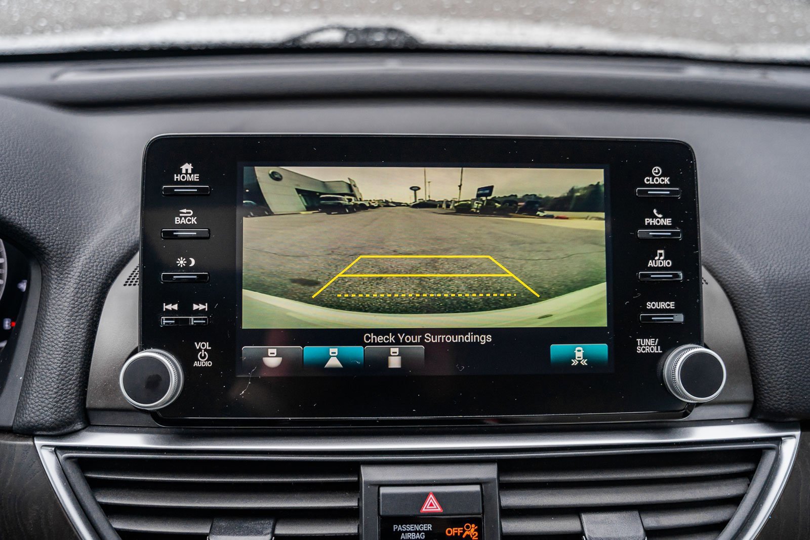 Used 2018 Honda Accord EX image 30