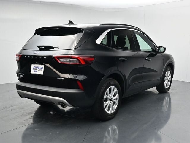Certified 2023 Ford Escape Active AWD/4WD image 9