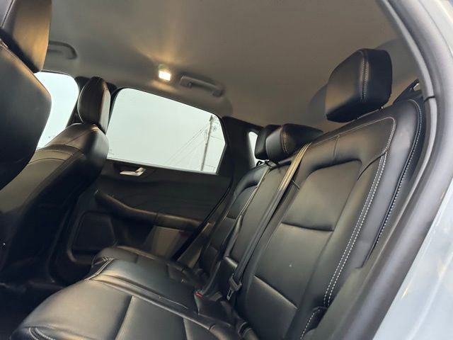 Certified 2025 Ford Escape Platinum image 16