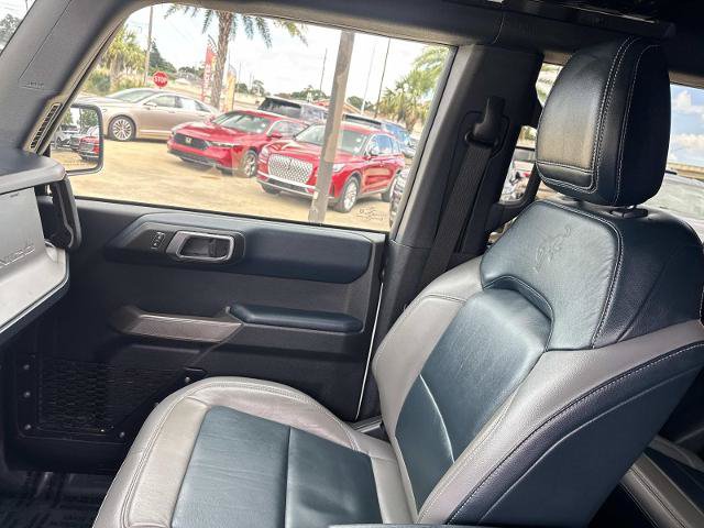 Certified 2021 Ford Bronco Outer Banks w/ Sasquatch Package AWD/4WD image 16
