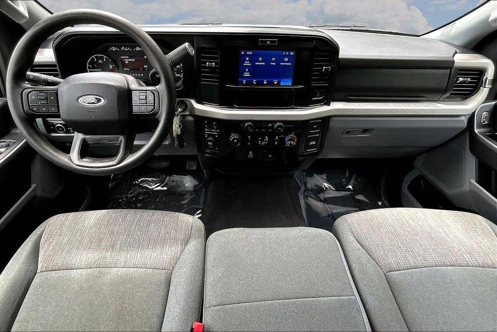 Certified 2025 Ford F250 XLT AWD/4WD image 10