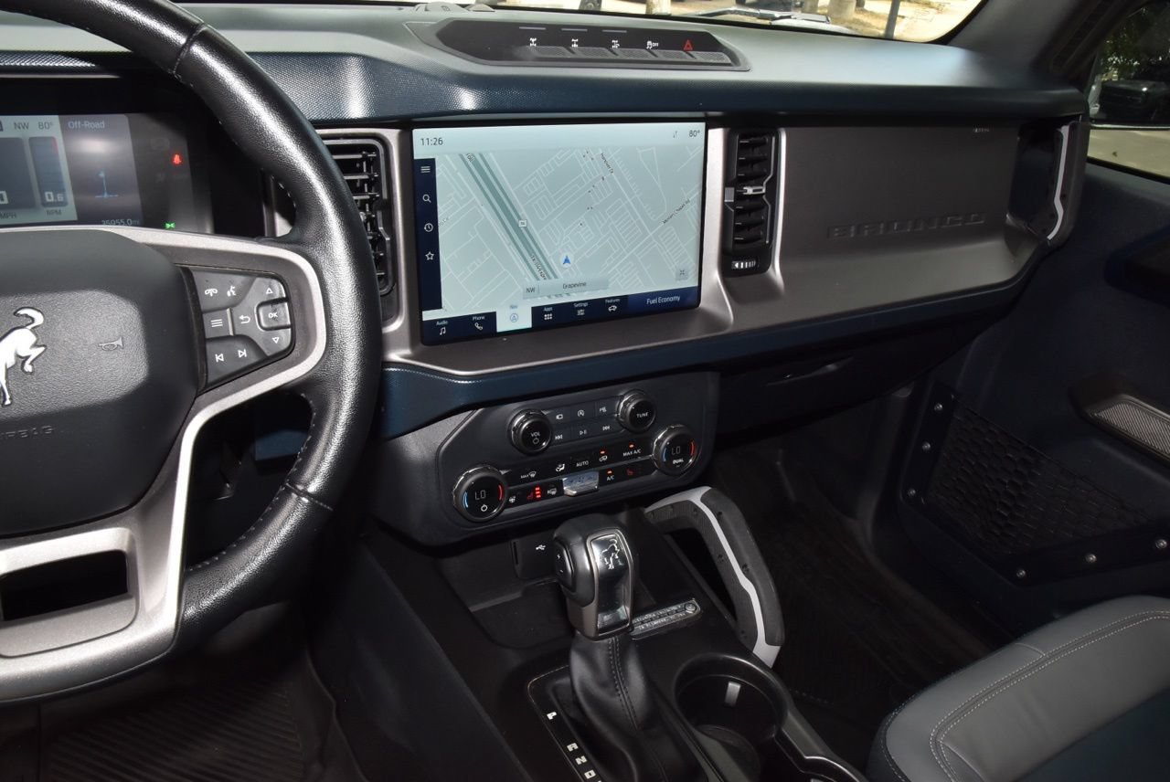 Certified 2023 Ford Bronco Outer Banks w/ Sasquatch Package AWD/4WD image 27