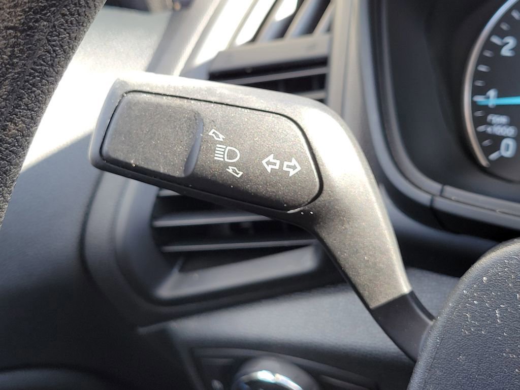 Certified 2021 Ford EcoSport SE image 28