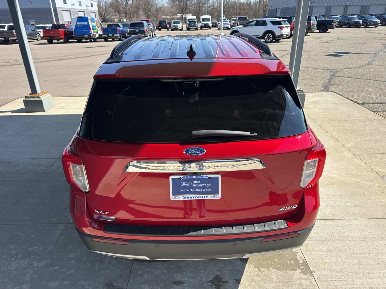 Certified 2023 Ford Explorer XLT w/ Equipment Group 202A image 7