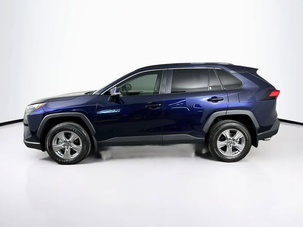 Used 2025 Toyota RAV4 XLE FWD image 3