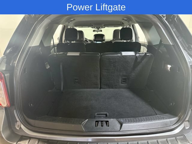 Certified 2021 Ford Explorer XLT w/ Equipment Group 202A AWD/4WD image 10