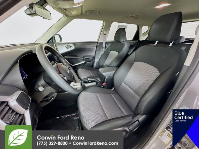 Used 2025 Kia Soul LX image 22