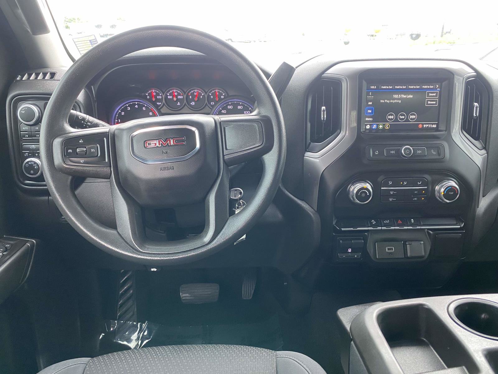 Used 2019 GMC Sierra 1500 4x4 Crew Cab w/ Convenience Package image 12