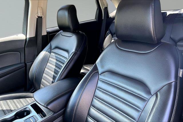 Certified 2024 Ford Edge SEL AWD/4WD image 25