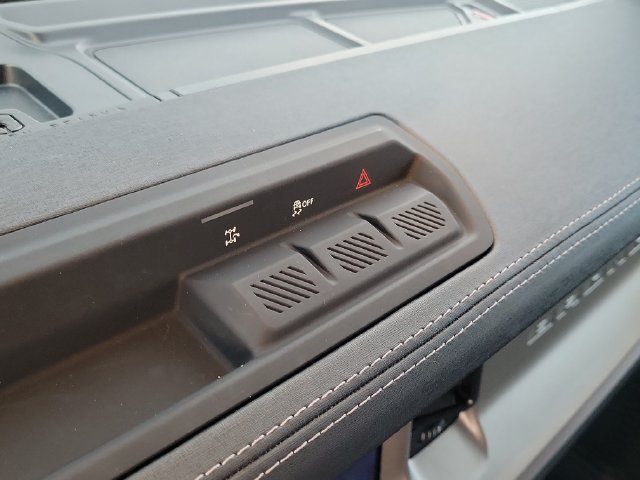 Certified 2025 Ford Bronco Outer Banks AWD/4WD image 23