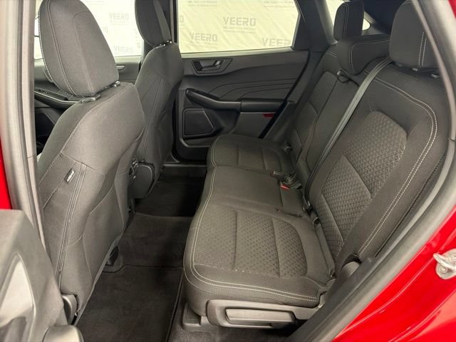 Certified 2023 Ford Escape Active AWD/4WD image 29