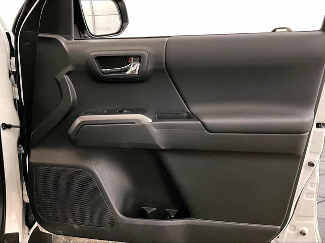 Used 2023 Toyota Tacoma TRD Sport AWD/4WD image 23