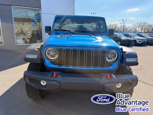 Used 2025 Jeep Wrangler Rubicon image 3