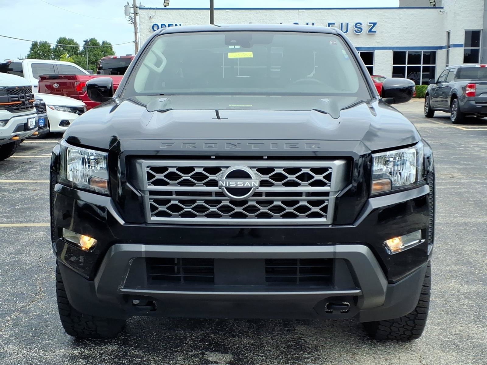 Used 2022 Nissan Frontier SV AWD/4WD image 33