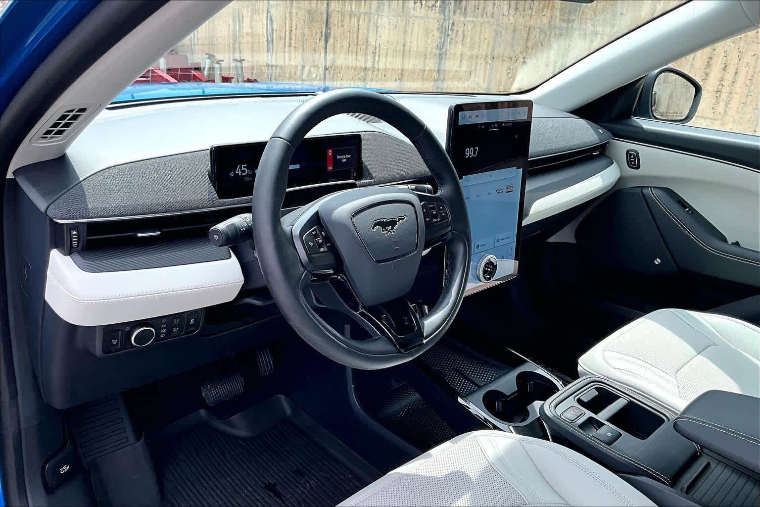 Certified 2025 Ford Mustang Mach-E Premium RWD image 17
