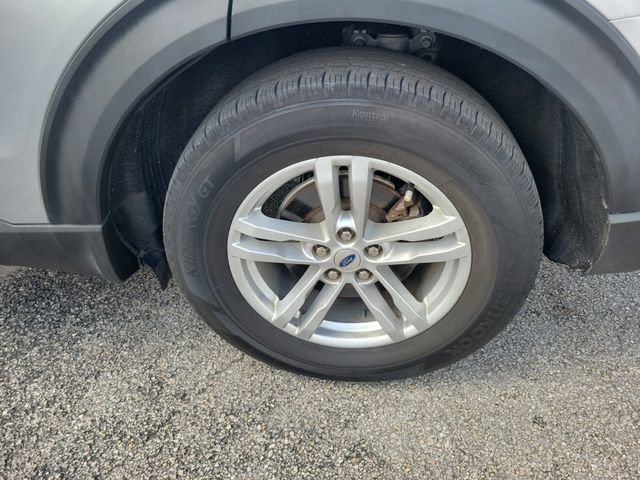 Certified 2022 Ford Explorer XLT image 7