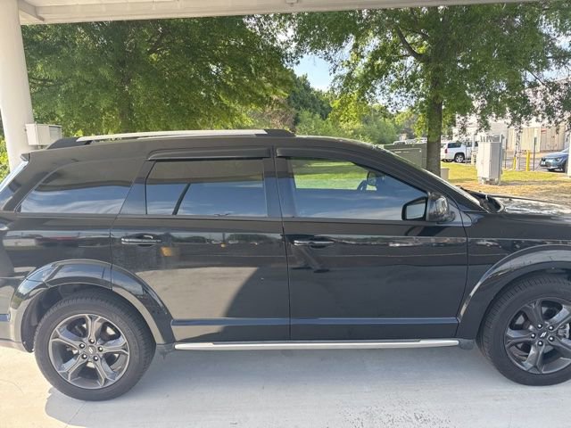 Used 2019 Dodge Journey Crossroad w/ Popular Equipment Group AWD/4WD image 2