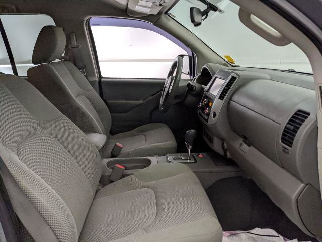 Used 2021 Nissan Frontier SV w/ Midnight Edition Floor Mats image 28