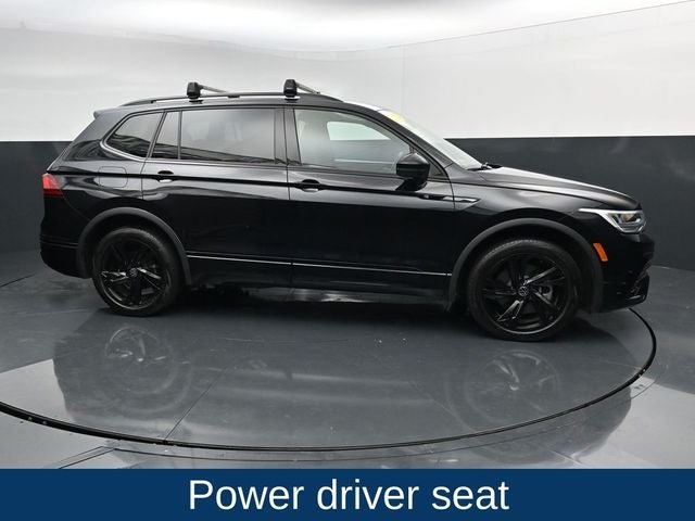 Used 2023 Volkswagen Tiguan SE R-Line FWD image 12