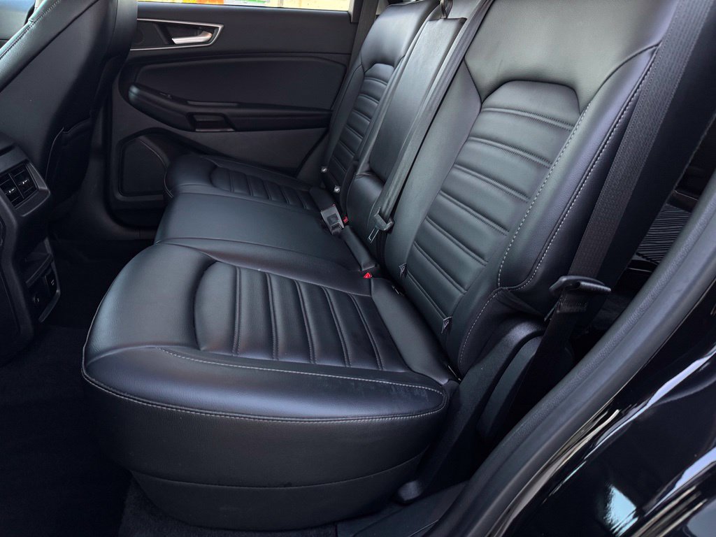 Certified 2023 Ford Edge SEL w/ Convenience Package AWD/4WD image 11