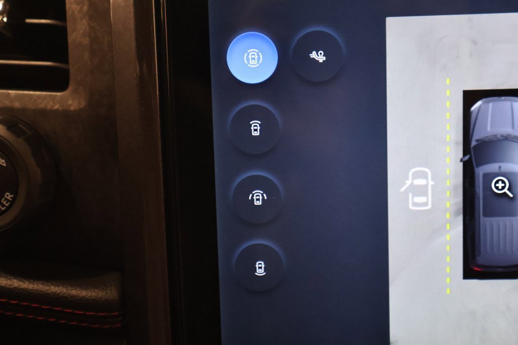 Certified 2024 Ford Expedition Limited image 36