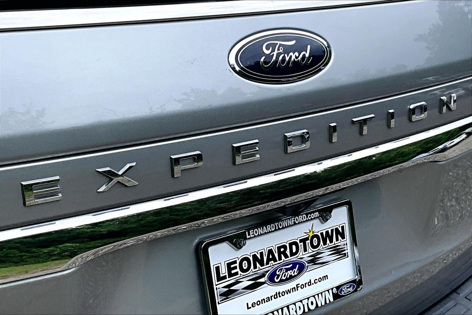 Certified 2022 Ford Expedition Limited AWD/4WD image 32