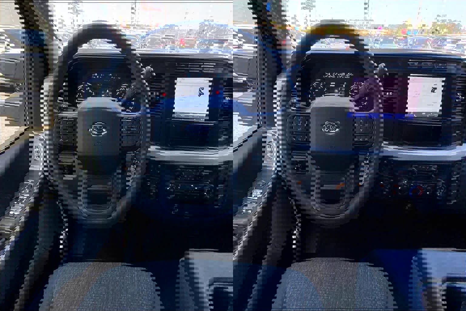 Certified 2023 Ford F350 XLT image 6