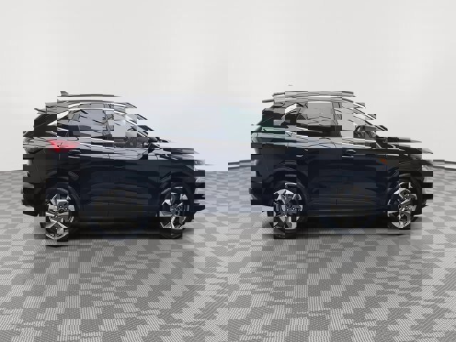 Certified 2024 Ford Escape Platinum image 7