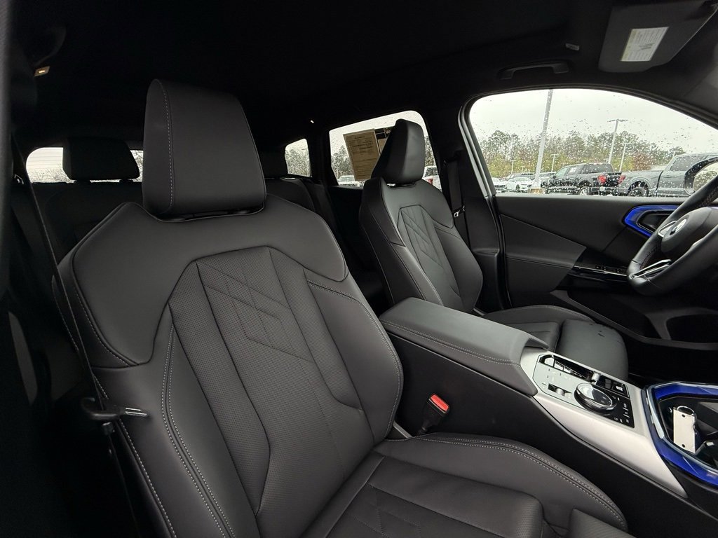 Used 2025 BMW X3 M50 image 30