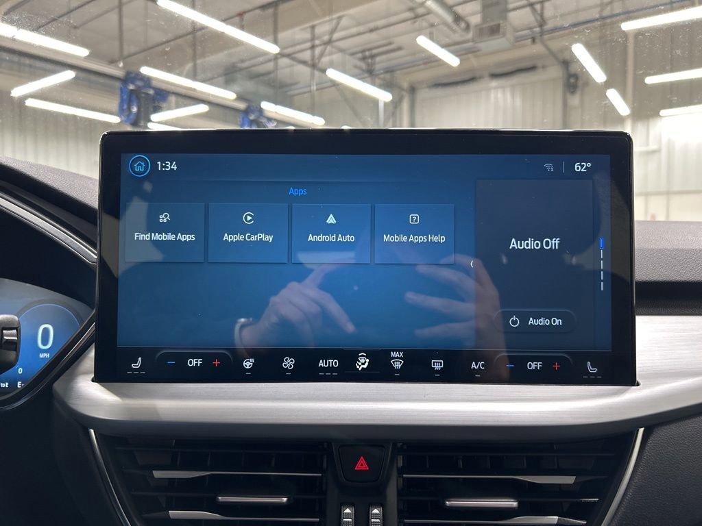 Certified 2024 Ford Escape Platinum image 24