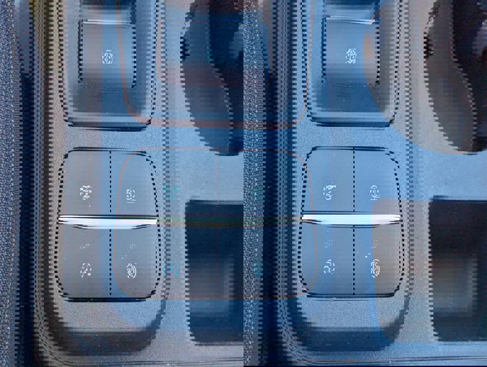 Certified 2022 Ford Maverick XL w/ Equipment Group 100A Standard image 25