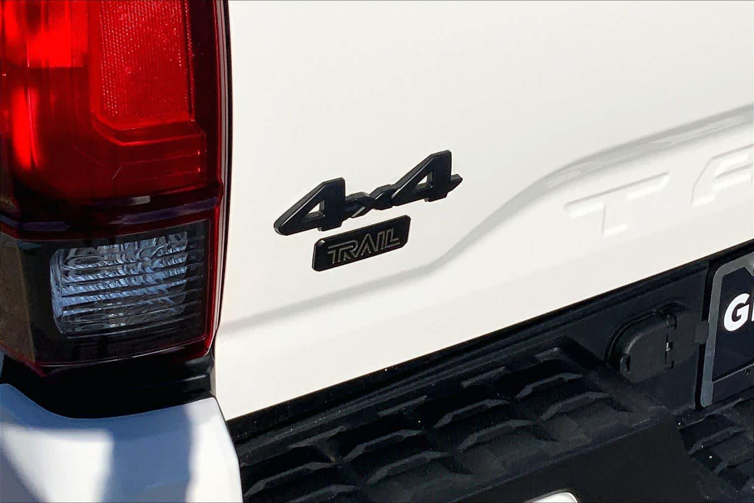 Used 2023 Toyota Tacoma 4x4 Double Cab w/ Trail Edition image 10