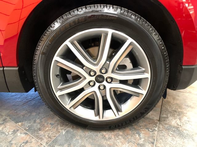Certified 2024 Ford Edge Titanium w/ Equipment Group 301A AWD/4WD image 9