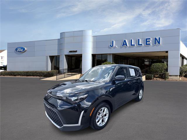Used 2024 Kia Soul LX w/ Option Group 015