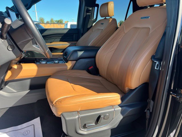 Certified 2024 Ford Expedition Platinum AWD/4WD image 21