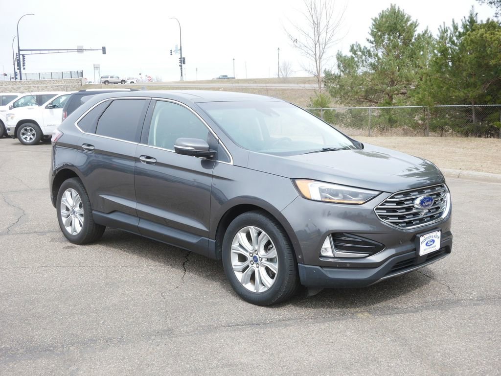 Certified 2020 Ford Edge Titanium w/ Equipment Group 301A AWD/4WD image 3