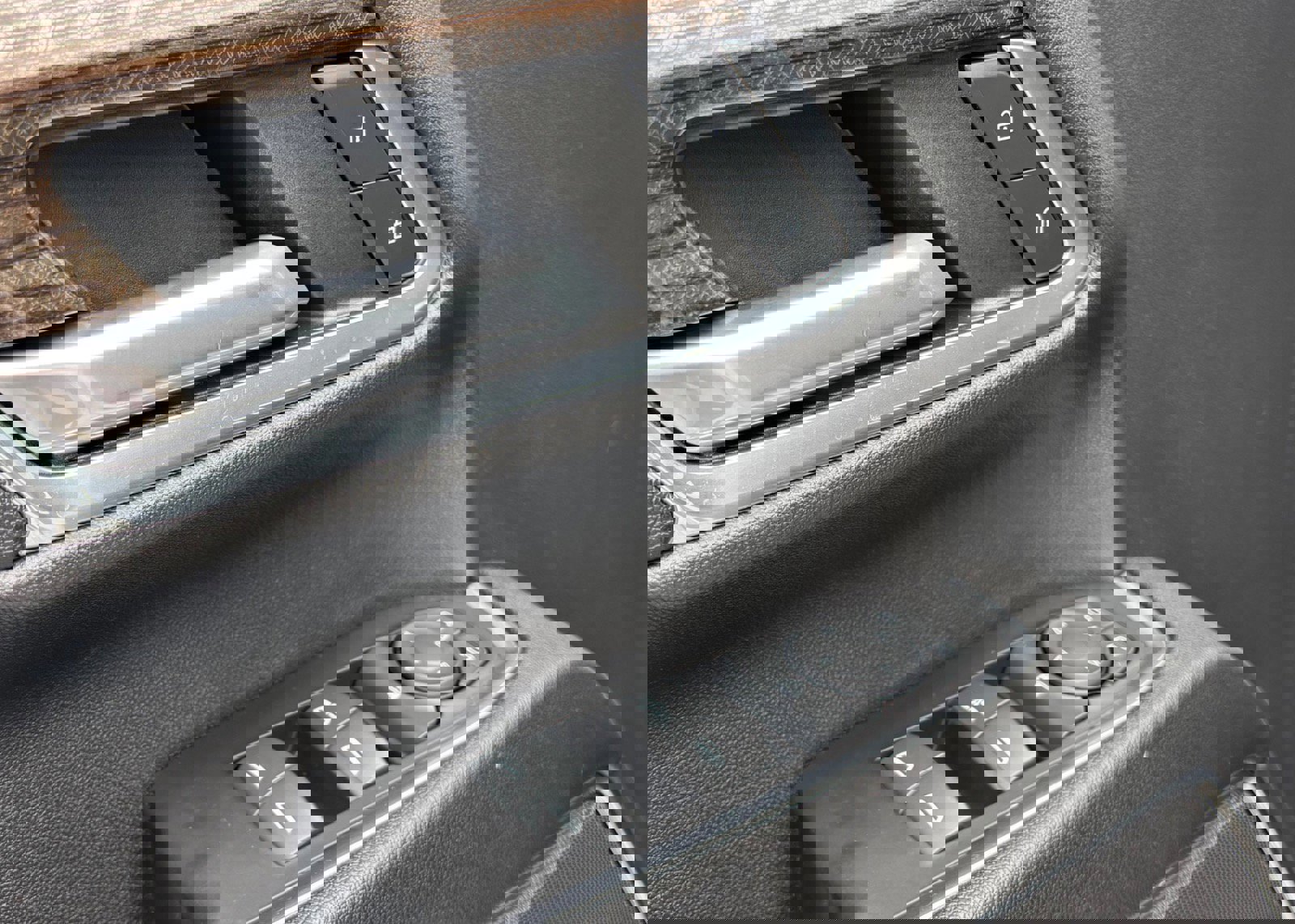 Used 2024 Chevrolet Silverado 2500 LT w/ Z71 Off-Road Package image 26