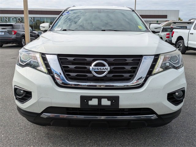 Used 2019 Nissan Pathfinder SV image 9