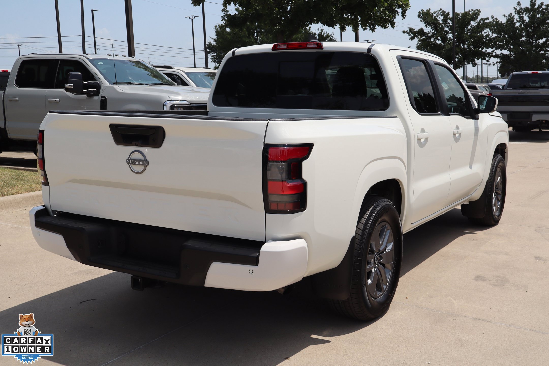 Used 2025 Nissan Frontier SV w/ SV Convenience Package RWD image 4