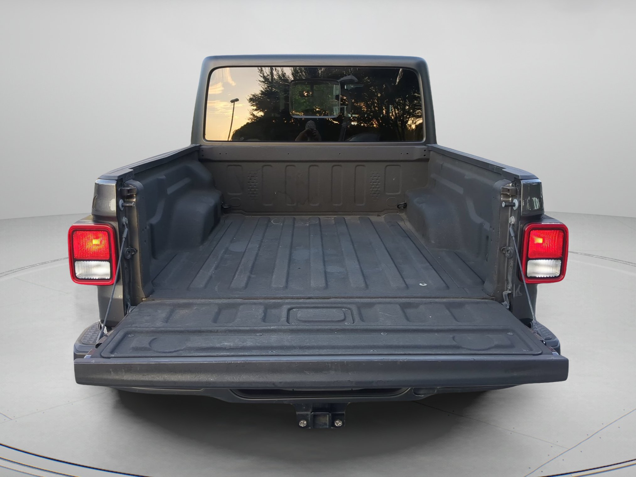 Used 2022 Jeep Gladiator Sport AWD/4WD image 44
