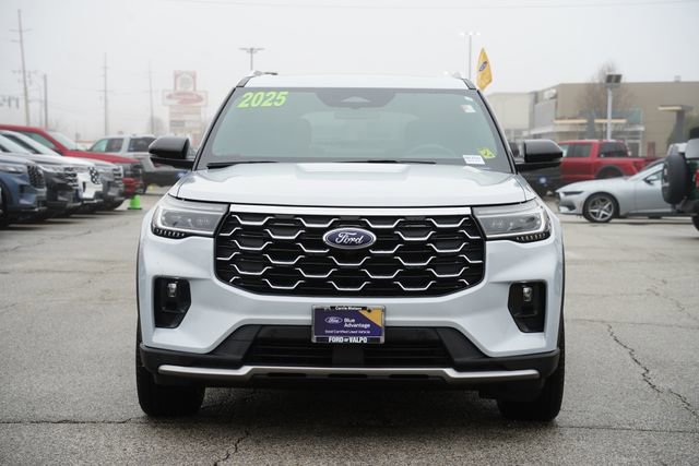 Certified 2025 Ford Explorer Platinum w/ LUX Leather Package AWD/4WD video 2