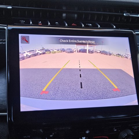 Used 2023 Jeep Grand Cherokee L Limited w/ Black Appearance Package image 20