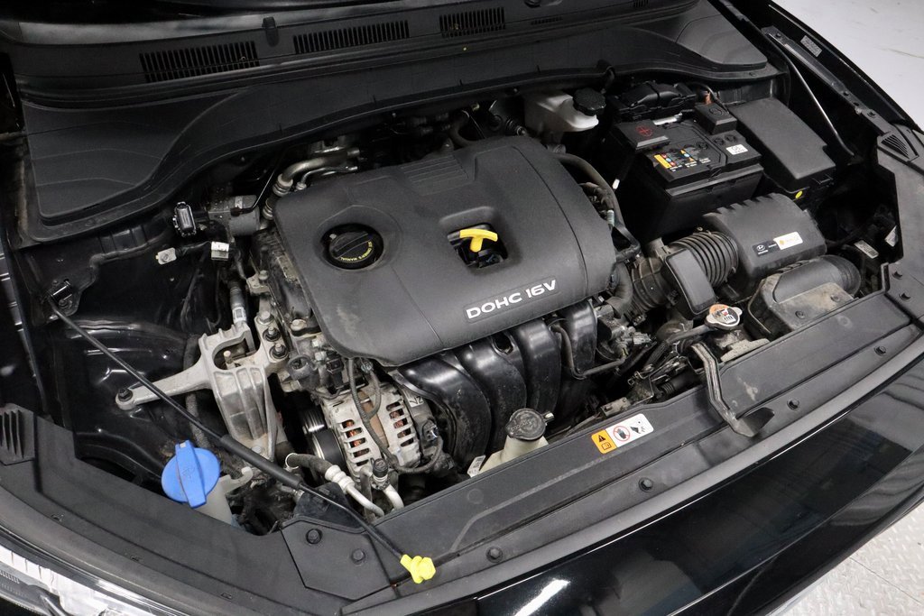 Used 2020 Hyundai Kona SEL w/ Cargo Package image 16