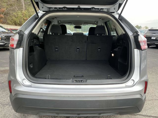 Certified 2024 Ford Edge SE image 12