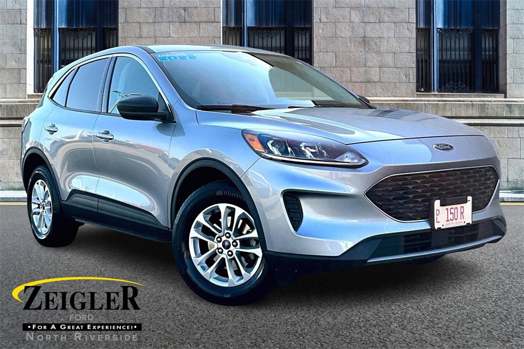 Certified 2022 Ford Escape SE
