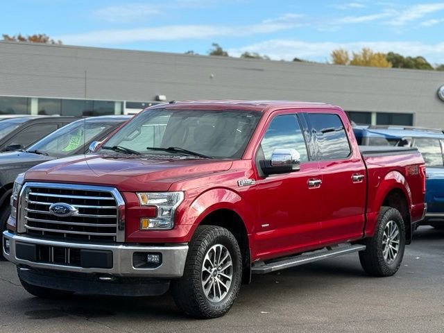 Certified 2016 Ford F150 XLT w/ Equipment Group 301A Mid image 3