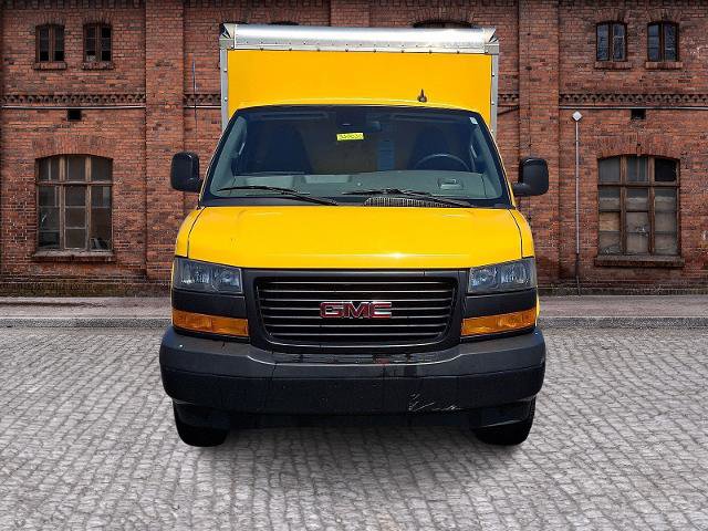 Used 2021 GMC Savana 3500 w/ Power Convenience Package RWD image 2