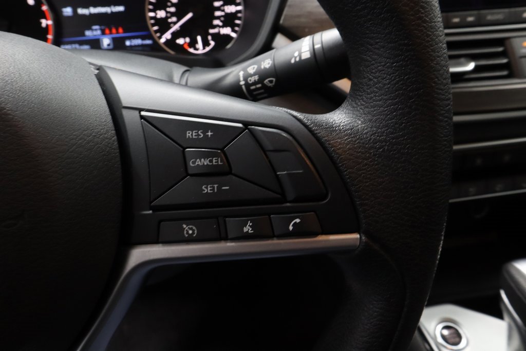 Used 2024 Nissan Altima 2.5 SV image 27