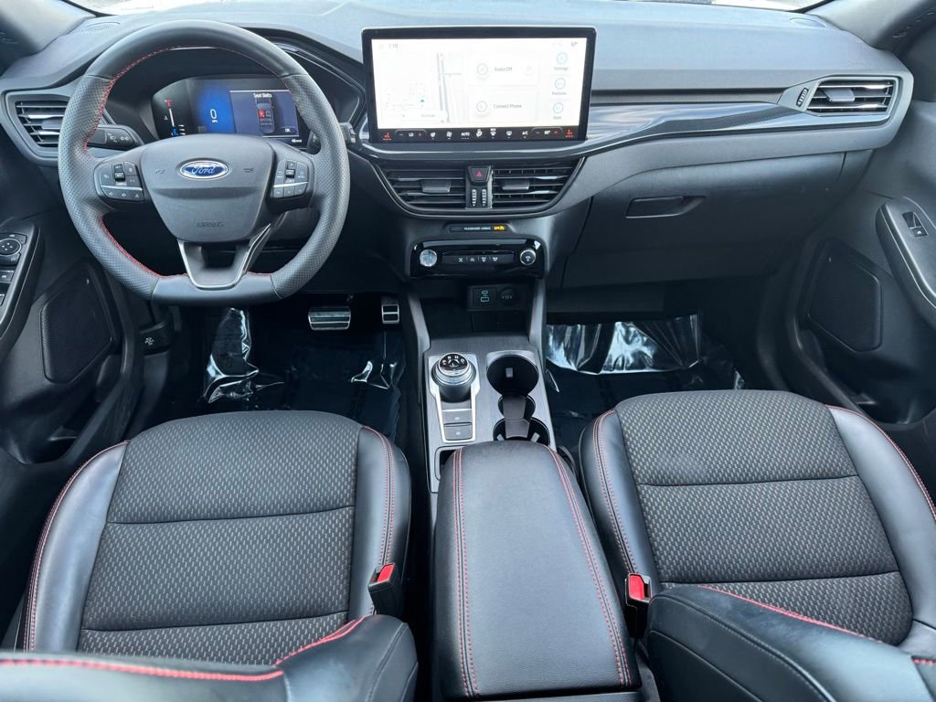 Certified 2023 Ford Escape ST-Line w/ Tech Pack #1 AWD/4WD image 13